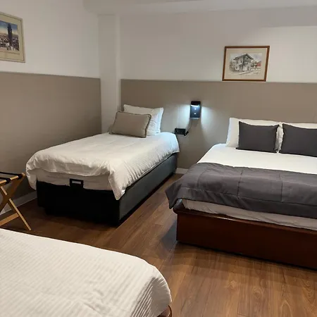 Astra Hotel